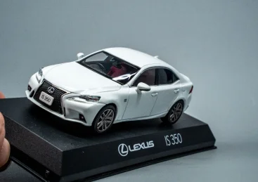 New In Stock Kyosho 1:43 Lexus Is500 F Sport Collection Imitation