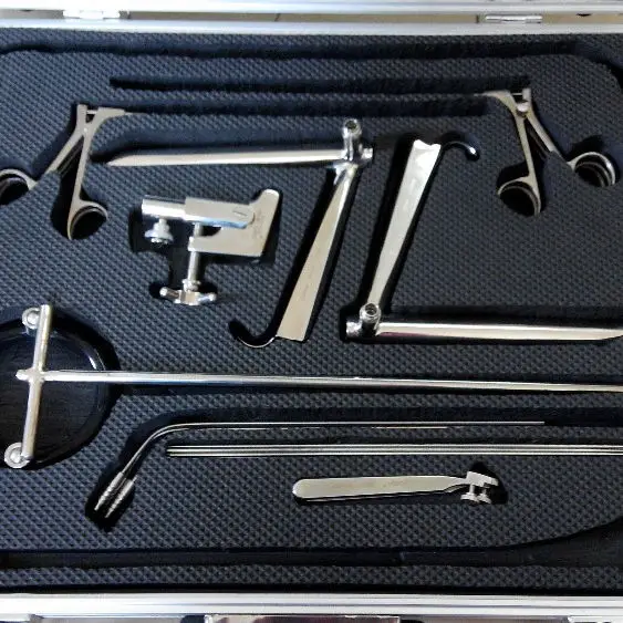 CE Certified High Quality Rigid Laryngoscope Set Lateral Self Fixing Stainless Steel Otolaryngology Manual Pentax Surgery