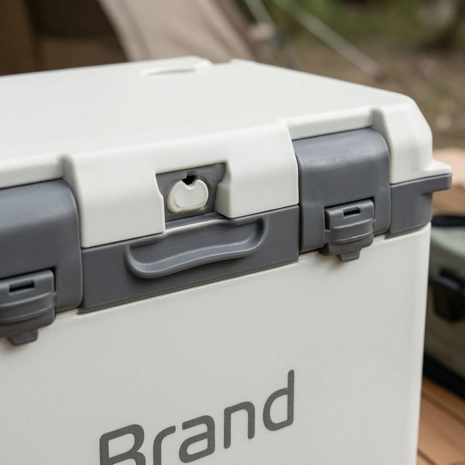 EPS Cooler Box Latch Closure Insulated Cooler Box Thermal Storage Container Carry Handle Portable Ice Chest Rectangular