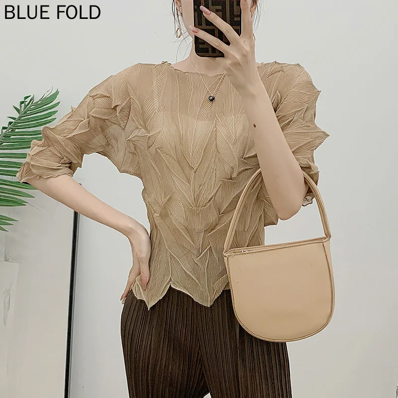 Miyake Design Handmade Flower Pleated Top Elegant Commuting Slim Fit Short-sleeved T-shirt Women's Summer New PLEATS Top Oversiz