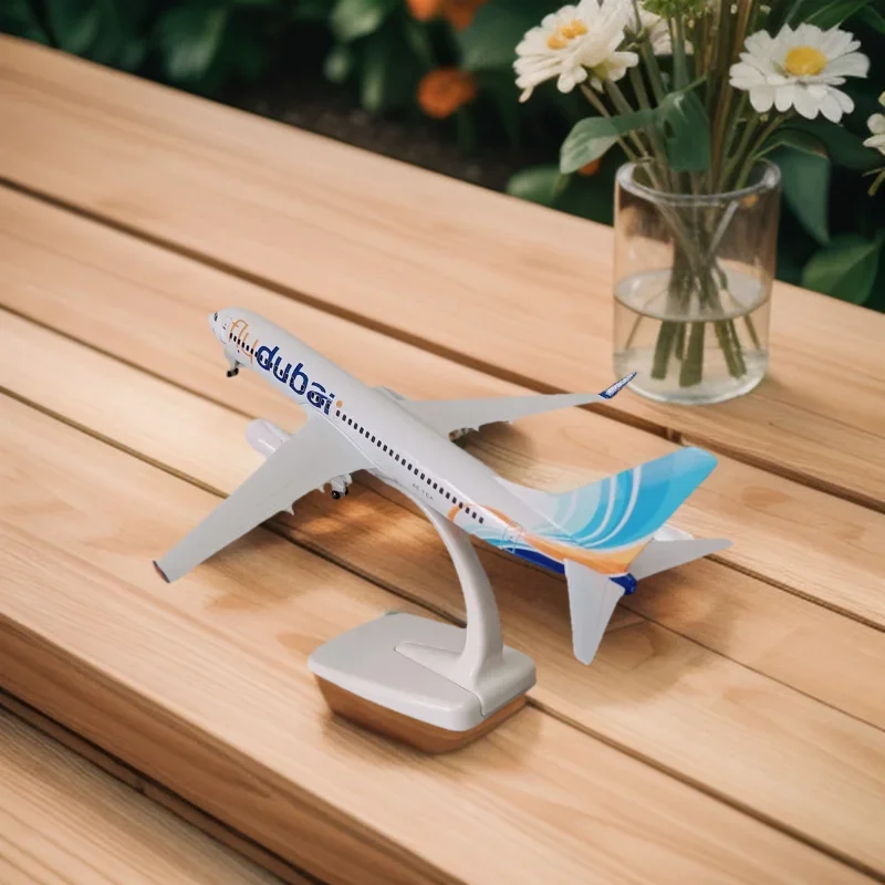 

Scale 1:400 Metal Aircraft Replica 20cm Dubai B737 Aircraft Model Miniature Christmas children's Room Decoration Gift Boys Toys