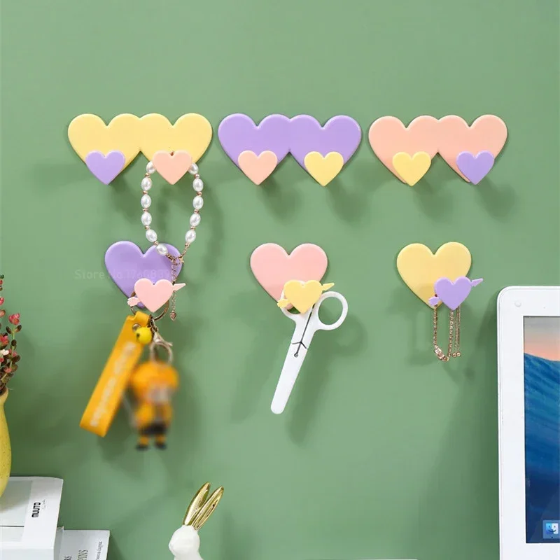 Heart-shaped Self Adhesive Wall Hook Without Drilling Coat Bag Bathroom Door Kitchen Towel Hanger Hooks Home Storage Accessories