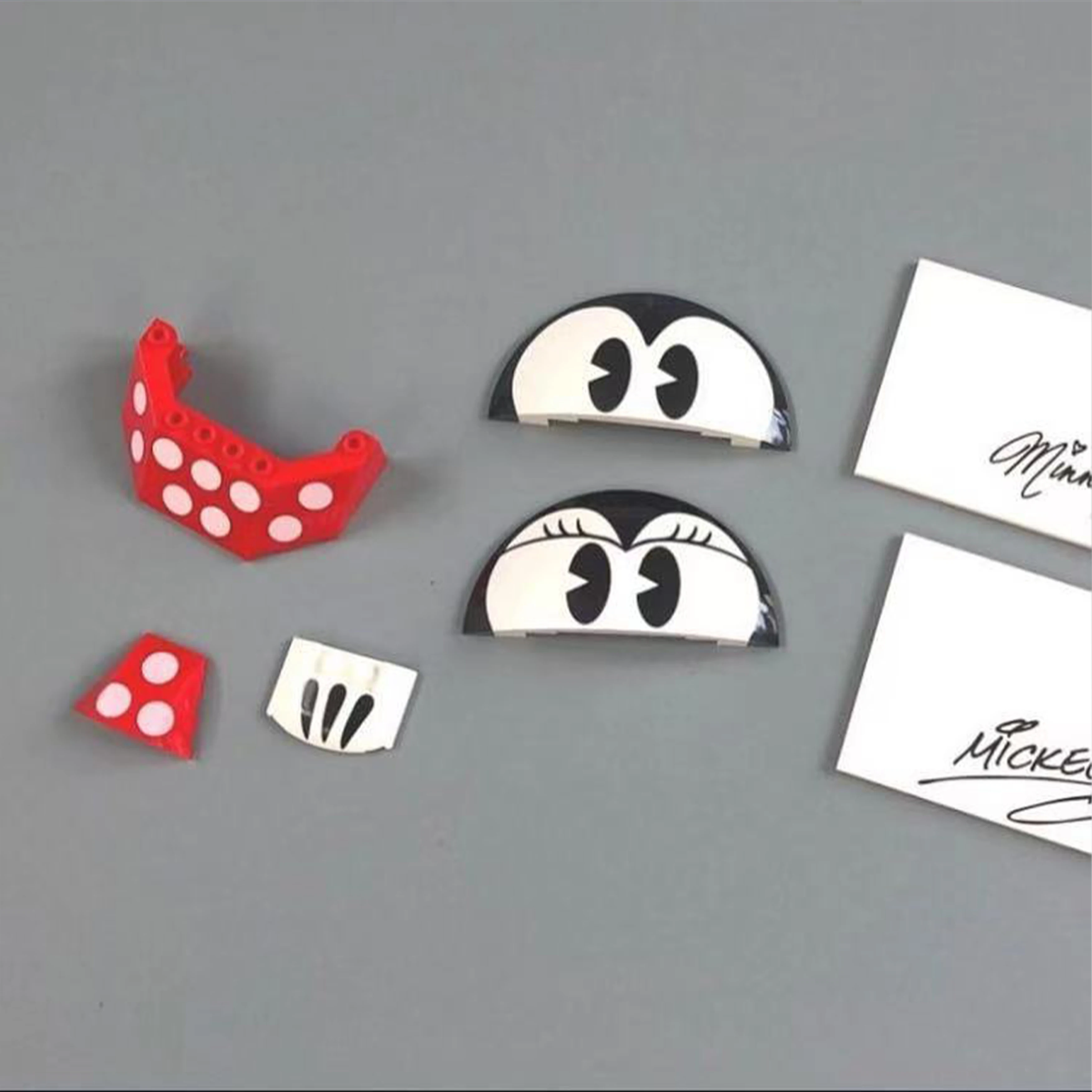 1739PCS Mickey & Minnie 3D Bausteine Figuren Film Charakter Modell Cartoon Display Dekoration Urlaub Geschenk Weihnachten Geschenk