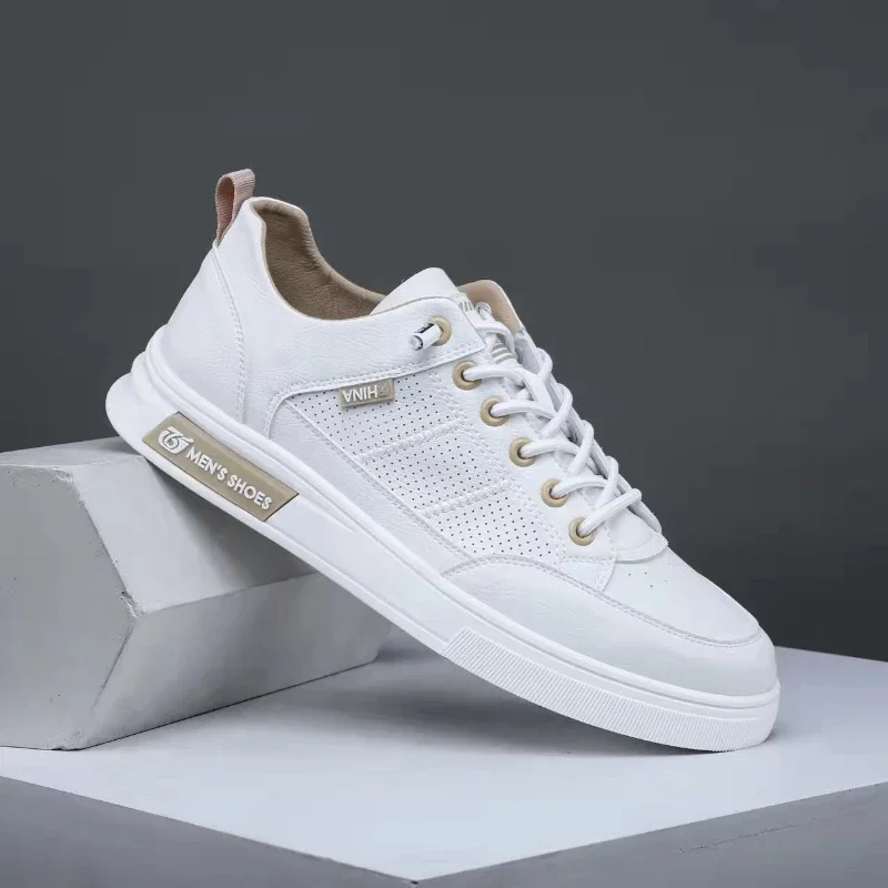 Sapatos masculinos de sola grossa e respirável, tênis branco de lazer, sapatos planos versáteis, quatro estações, nova moda, 2024