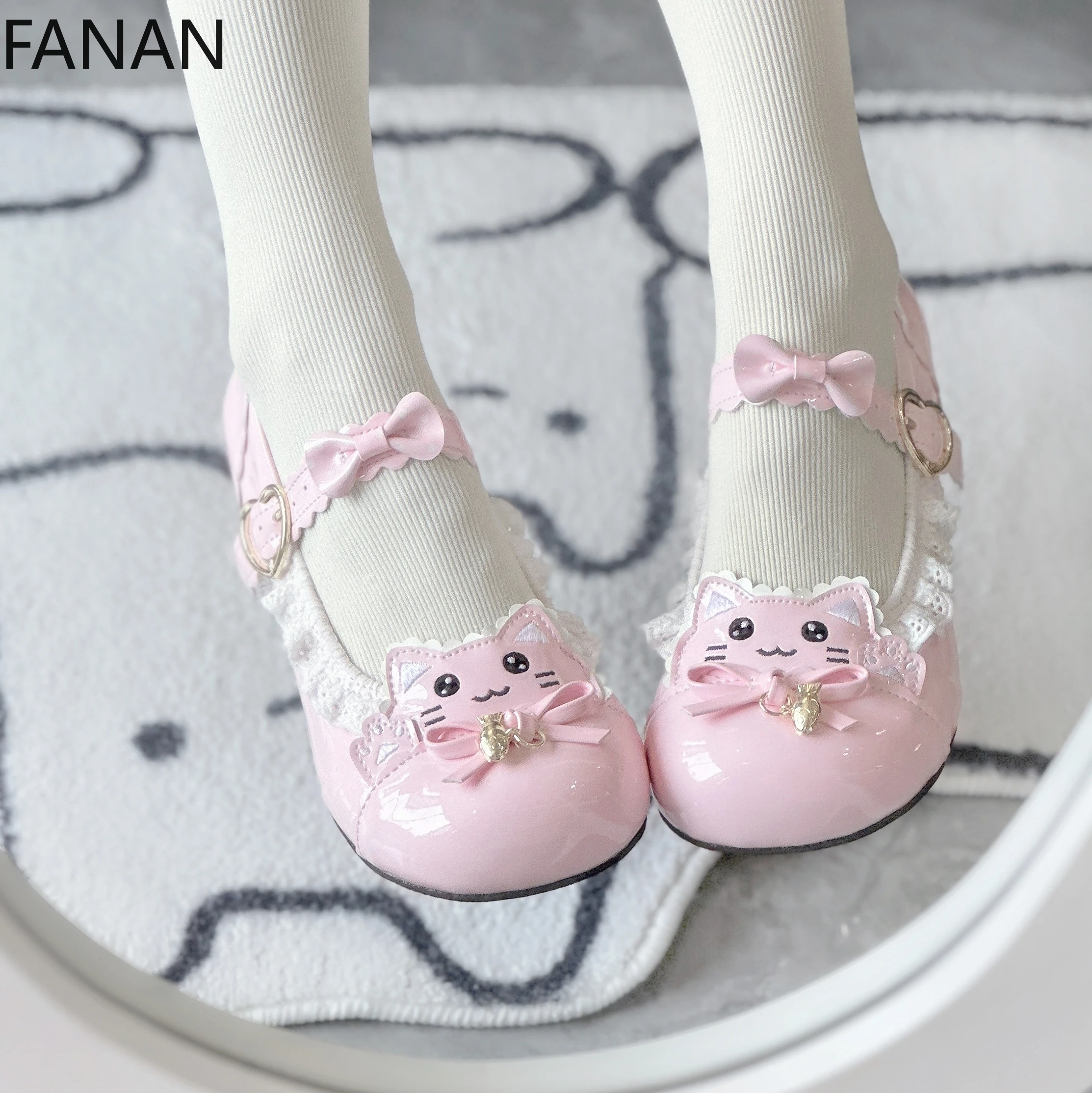 

2025 New Kawaii Lolita Platform Women's Shoes Flat Cat Mary Jane Round Head Shoes for Women Casual Sweet High Heels Pumps