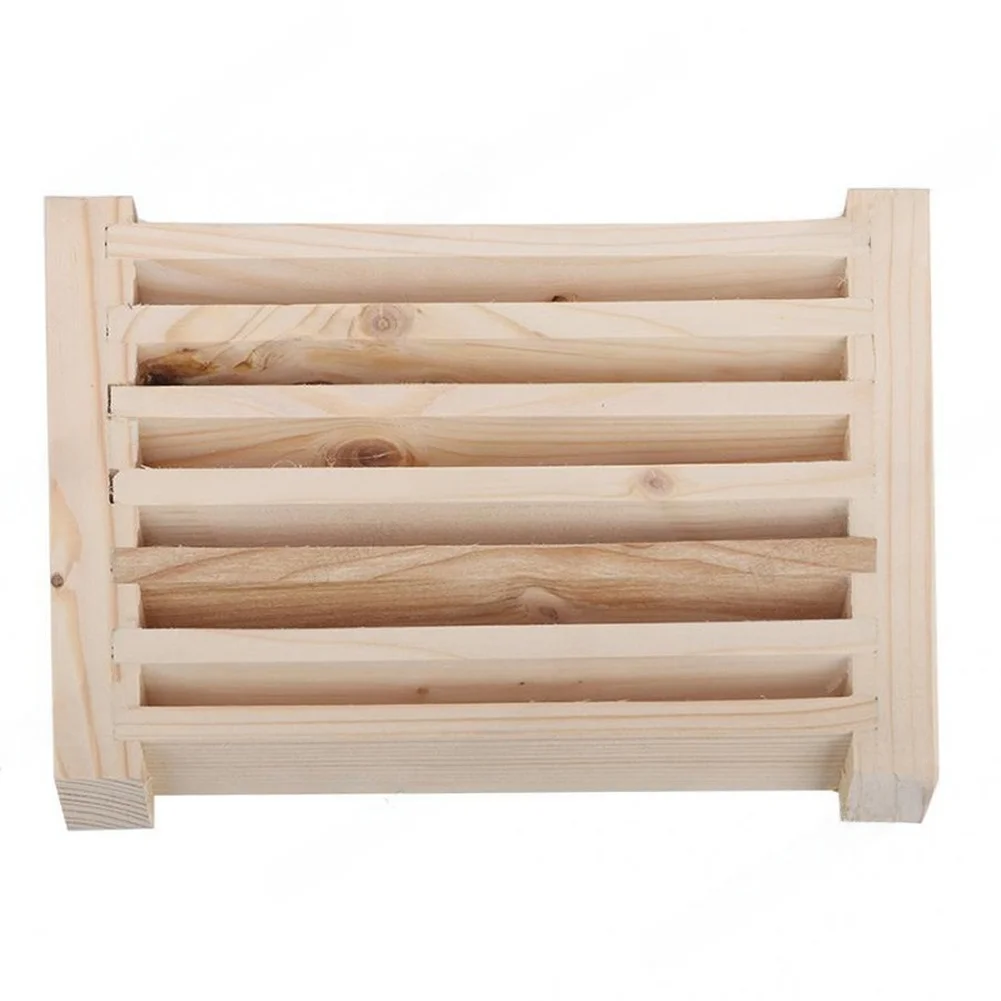 Wooden Louver Panel Designed for Sauna Ventilation Needs with Emphasis on Resilience and Air Movement Capacity