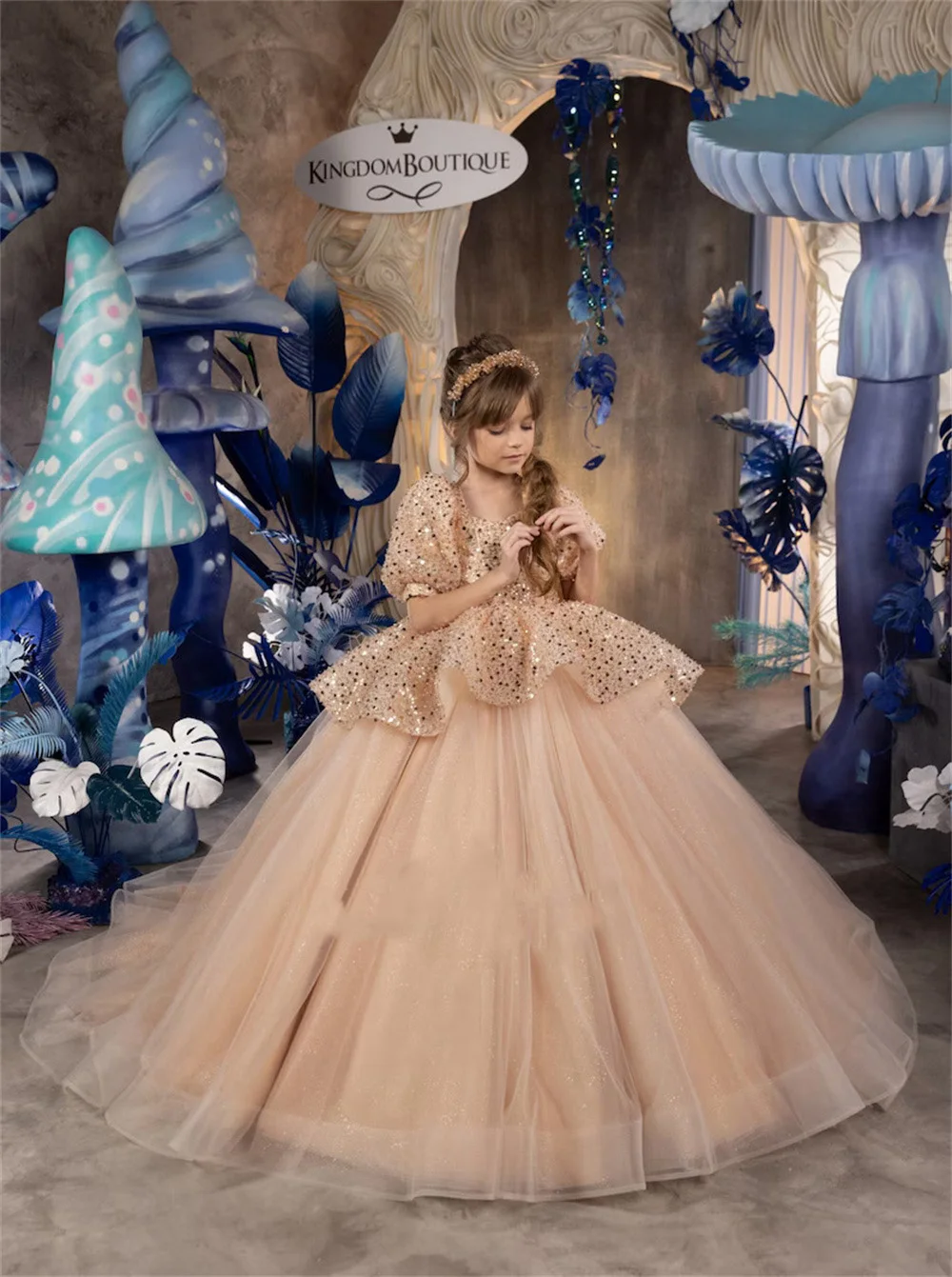 Shining Sequins Flower Girl Dresses For Wedding Champagne Puffy Tulle Bow Short Sleeves Kids Birthday Party Prom Dress Ball Gown