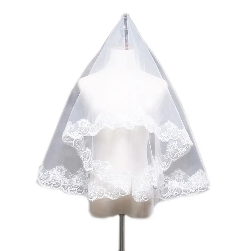 1-Tier beyaz düğün duvağı bel uzunluğu kısa gelin saç Accessoies gelin tül tarak ve sevimli çiçek dantel kenar olmadan