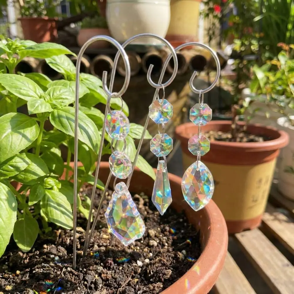 Colorful Crystal Prisms Suncatchers Handmade Reflective Rainbow Maker Metal Stake with Hook Exquisite Garden Suncatcher