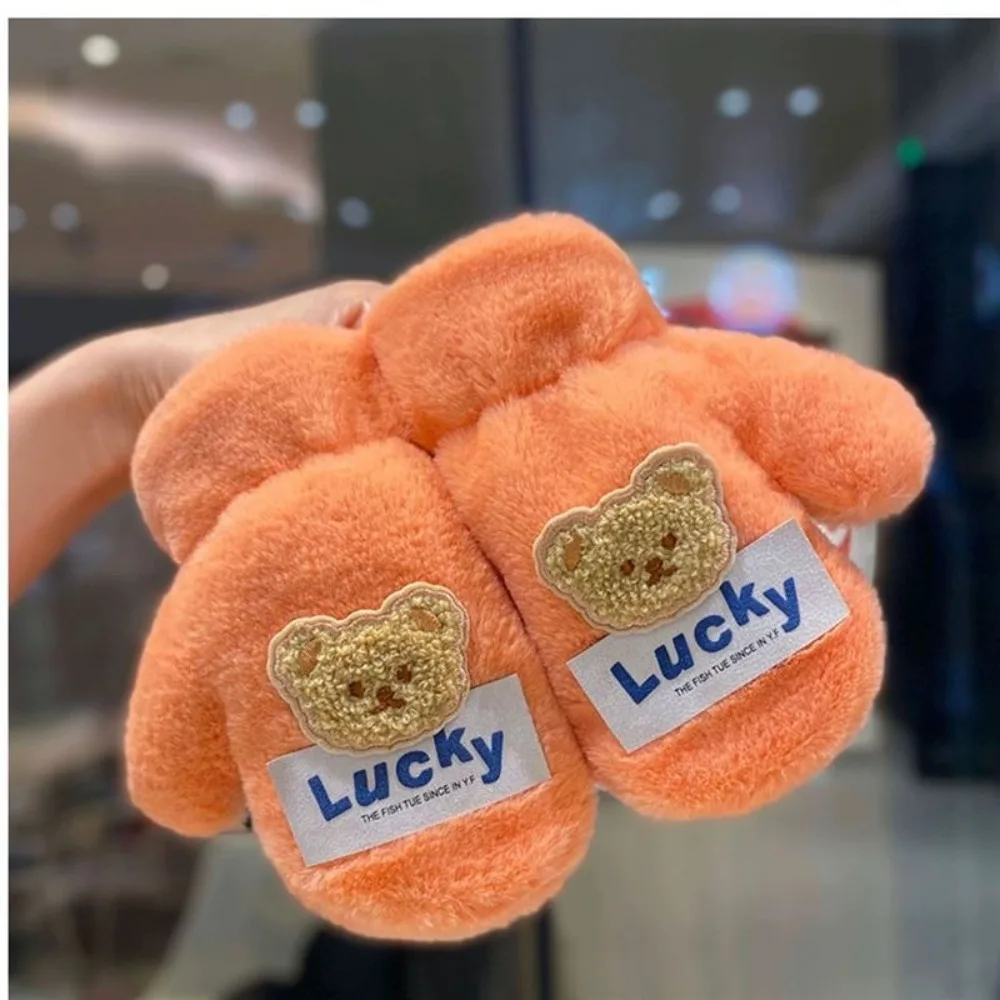 Nieuwe aanraakbare scherm winter warme handschoenen volledige vinger warme touchscreen handschoenen schattige beer winddicht koudebestendige handschoenen jongens meisjes