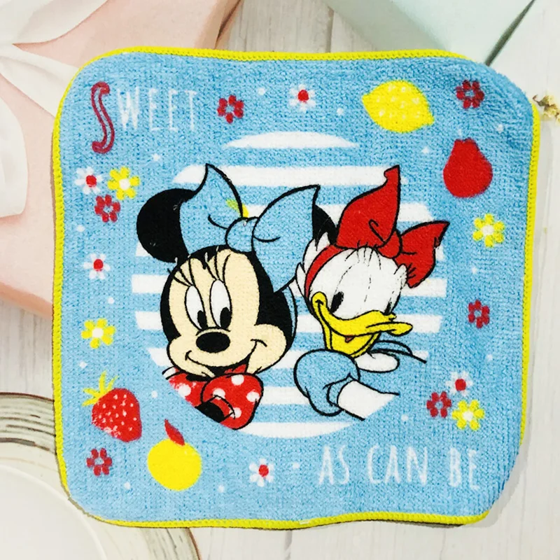 Toalla cuadrada de algodón con dibujos animados de Disney para niño y niña, pañuelo pequeño de Mickey, Minnie, Mouse, Pato Donald, Margarita, 15x15cm