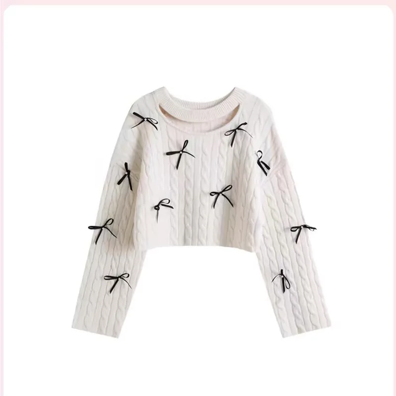 Autumn and winter Japanese S family's new bow knot nail beaded puff feeling knitting hole digging Fried Dough Twists sweater