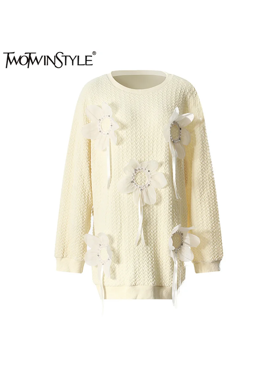 TWOTWINSTYLE Solid Patchwork Appliques Knitted Sweaters For Women O Neck Long Sleeve Chic Loose Pullover Sweater Female Fashion