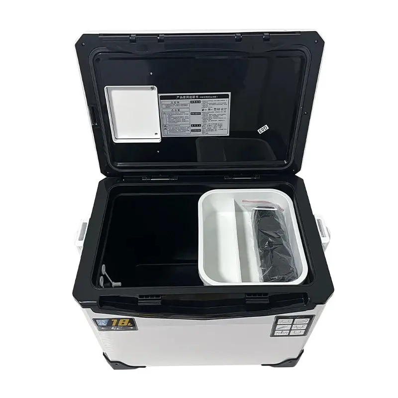 Caixa Térmica para Pesca com Furinhos de Ar Portátil 10L ou 18L — foto 4