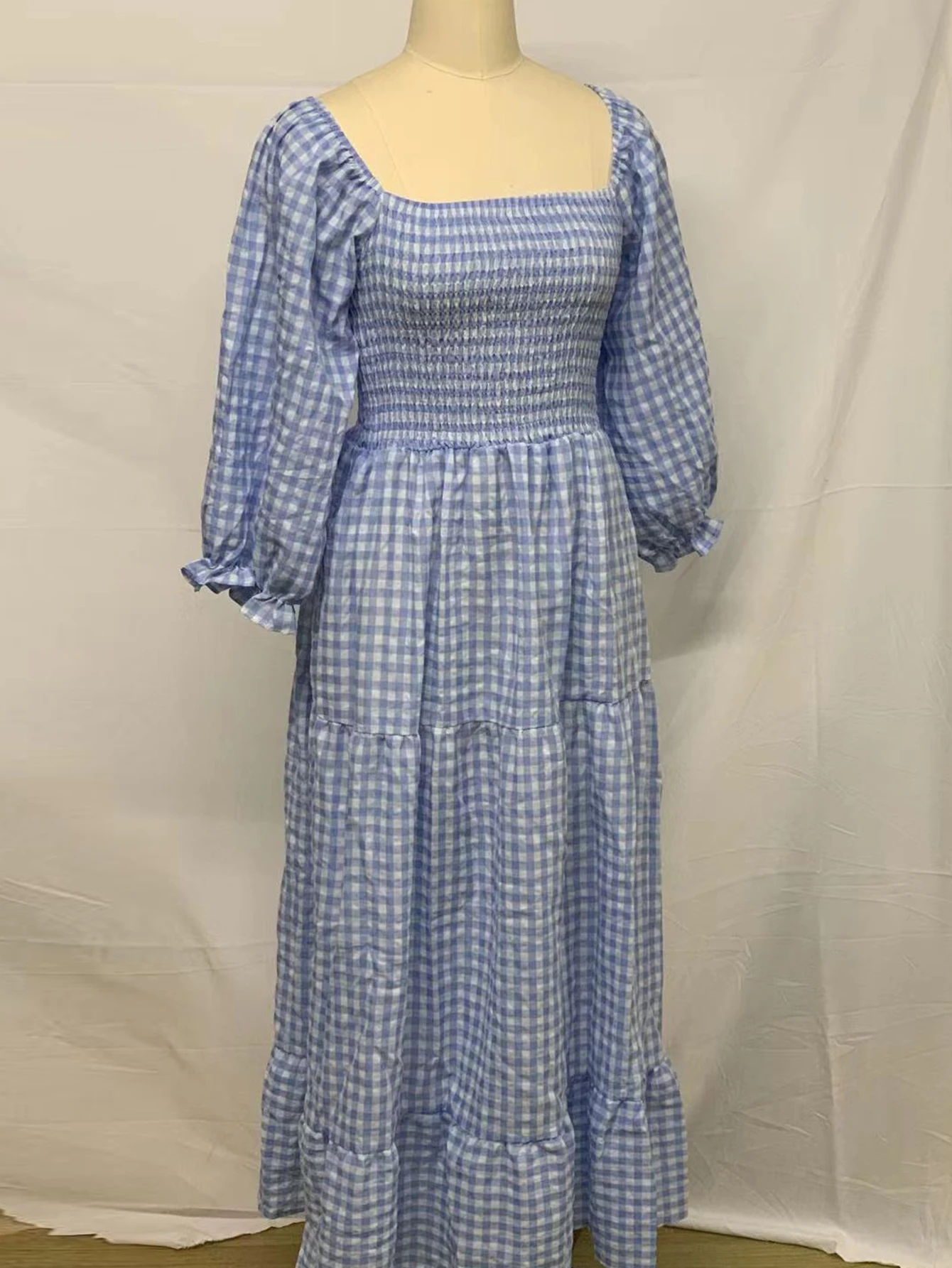 فستان نسائي منقوش بأكمام منتفخة ورقبة مربعة للخريف كاجوال أساسي بقصة عادية وبسيط فستان يومي لائق