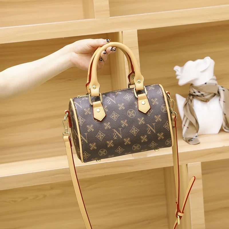 Women\'s Luxury Handbag 2024 Hot Sale New Korean Versatile Retro Print Boston Pillow Bag One Shoulder Crossbody Bag Totes