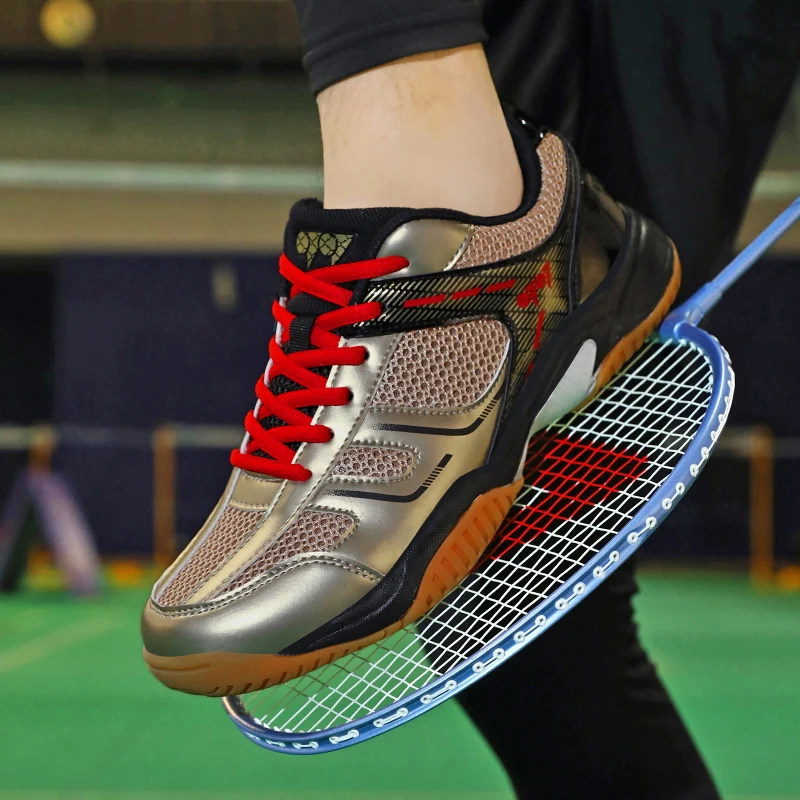 

Badminton Shoes, New Styles for Both Men and Women with Breathable Mesh Upper, Anti-slip and Durable Tennis Shoes