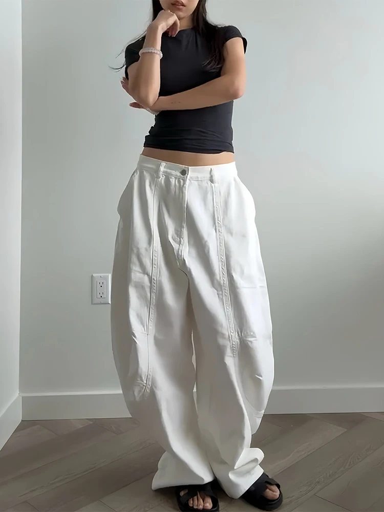 

Vintage white curved knife jeans women's autumn new street spicy girl versatile loose and wide leg floor length pants