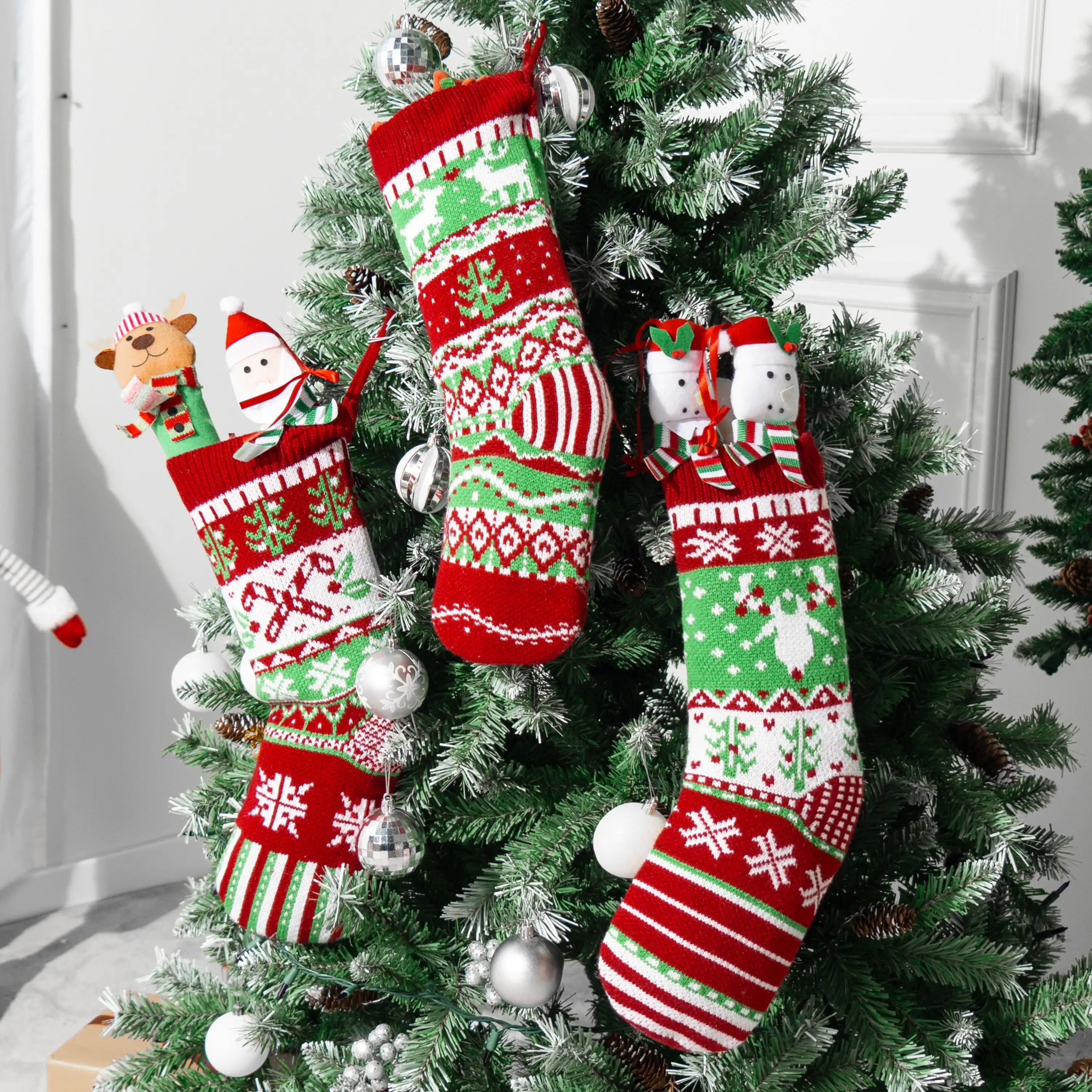 Joyfy 3 Pcs 18" Knit Christmas Stockings Large Rustic Cable Knit Xmas Stocking in Red & Green for Christmas Holiday Decorations