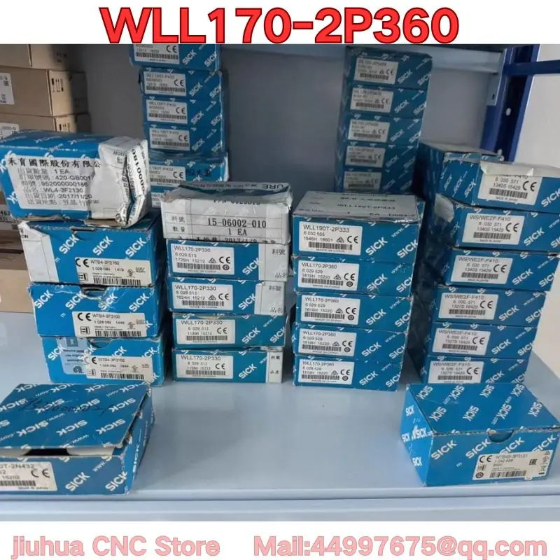Brand new WLL170-2P360 sensor