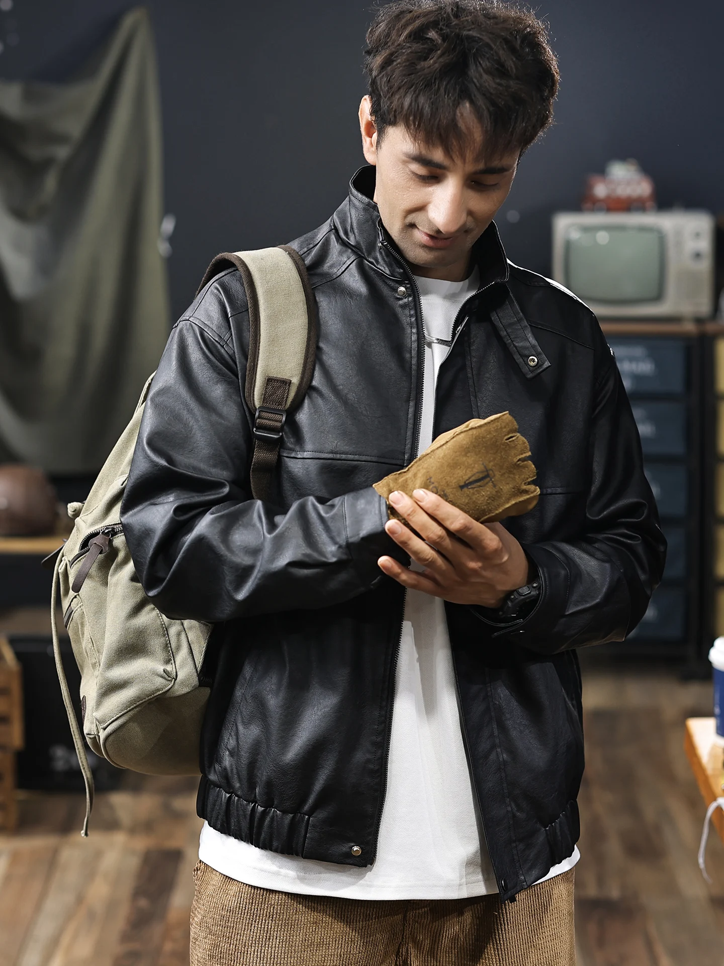 

American Sle Retro PU Leather Jaet Men's Thiened Cotton Warm Jaet Loose Fit Long Sve Zipper Closure No Hat Included