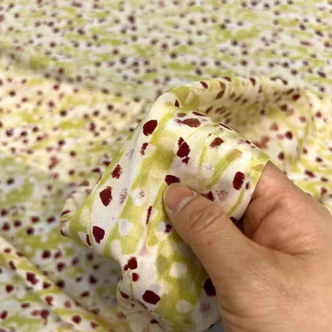 Tecido crepe de chine de seda, - Printed Floral Shirt avaliação e preço