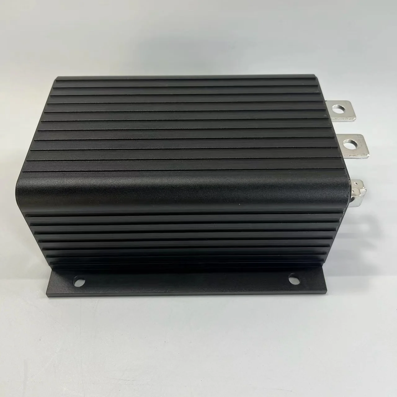 

Контроллер двигателя 48В 500А 1205M-5603 для гольф-кара Curtis Club Car DS 1996-2014