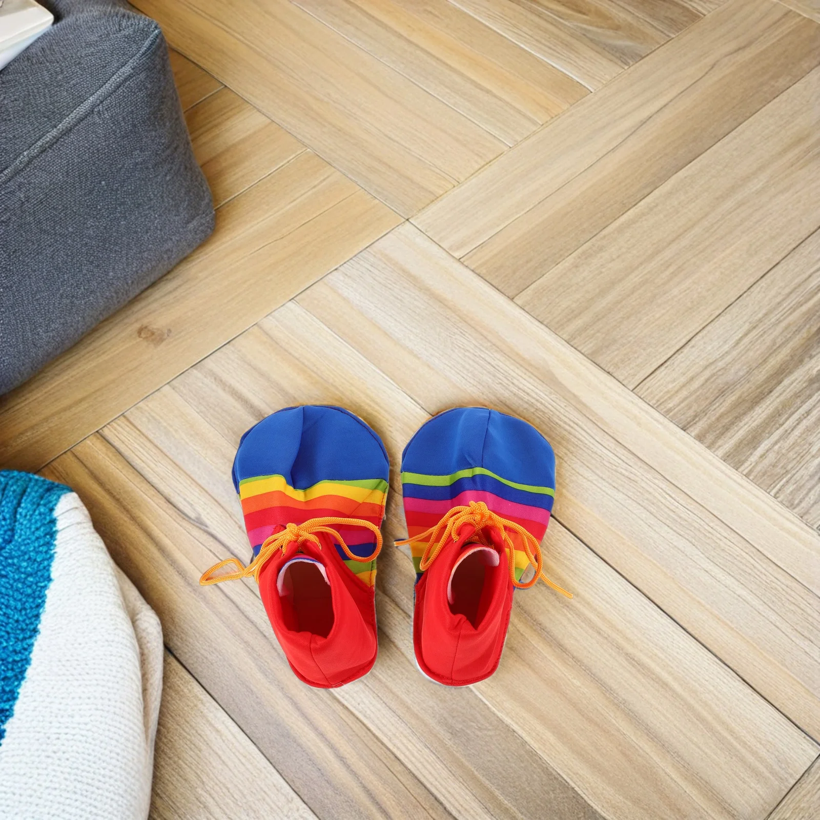 รองเท้าตัวตลกสีสันสดใส 1 คู่ สำหรับทุกเพศ เหมาะสำหรับชุดฮาโลวีน การแสดง คอสเพลย์ งานปาร์ตี้ และกิจกรรมต่างๆ