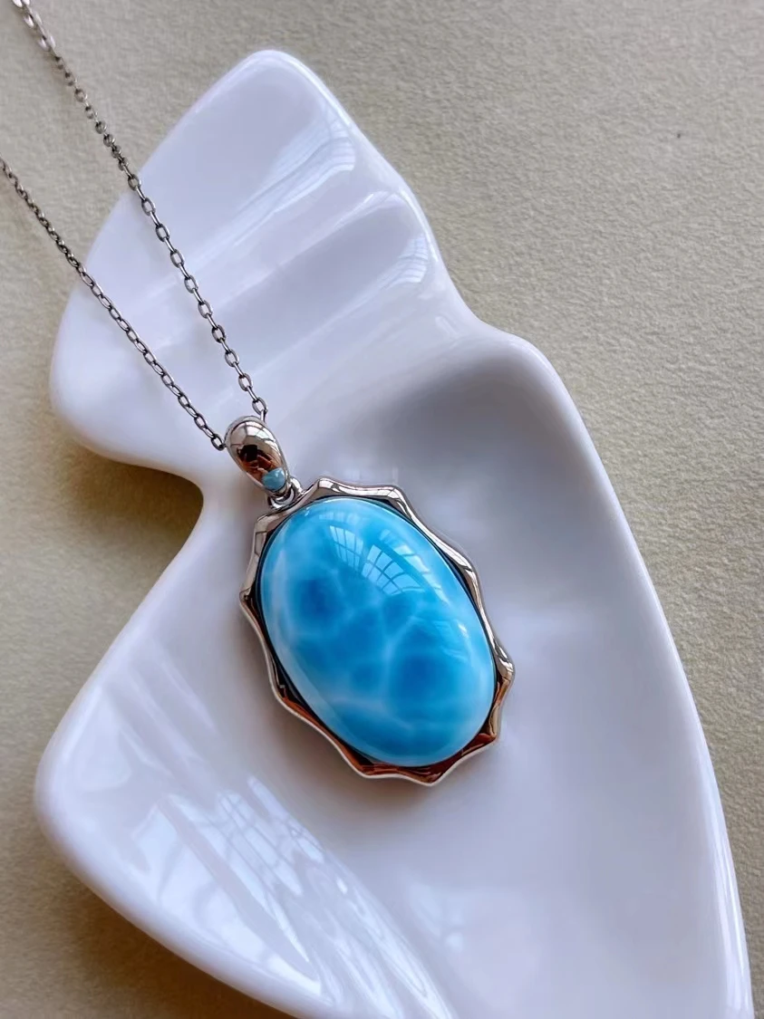 Natural Blue Larimar Oval Pendant Women Men 22.6*15.6mm Water Pattern 18K Gold Crystal Love Necklace From Dominia AAAAAAA