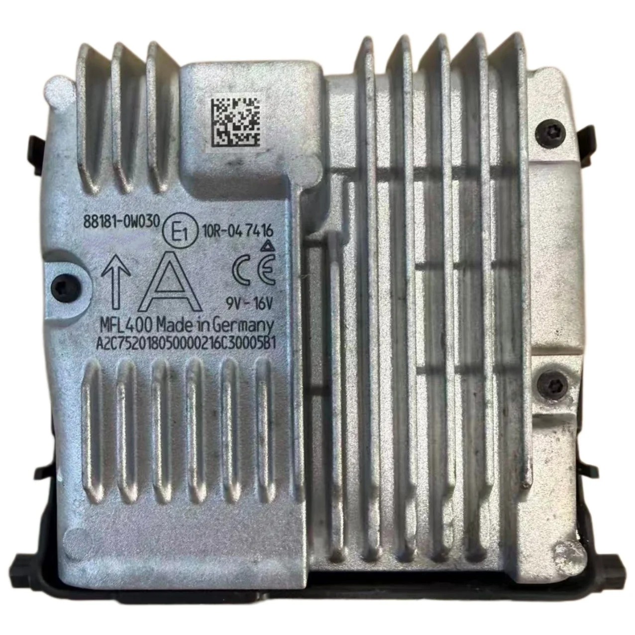Used 88181-0W030 front camera lane departure warning front camera suitable for Toyota Prius C