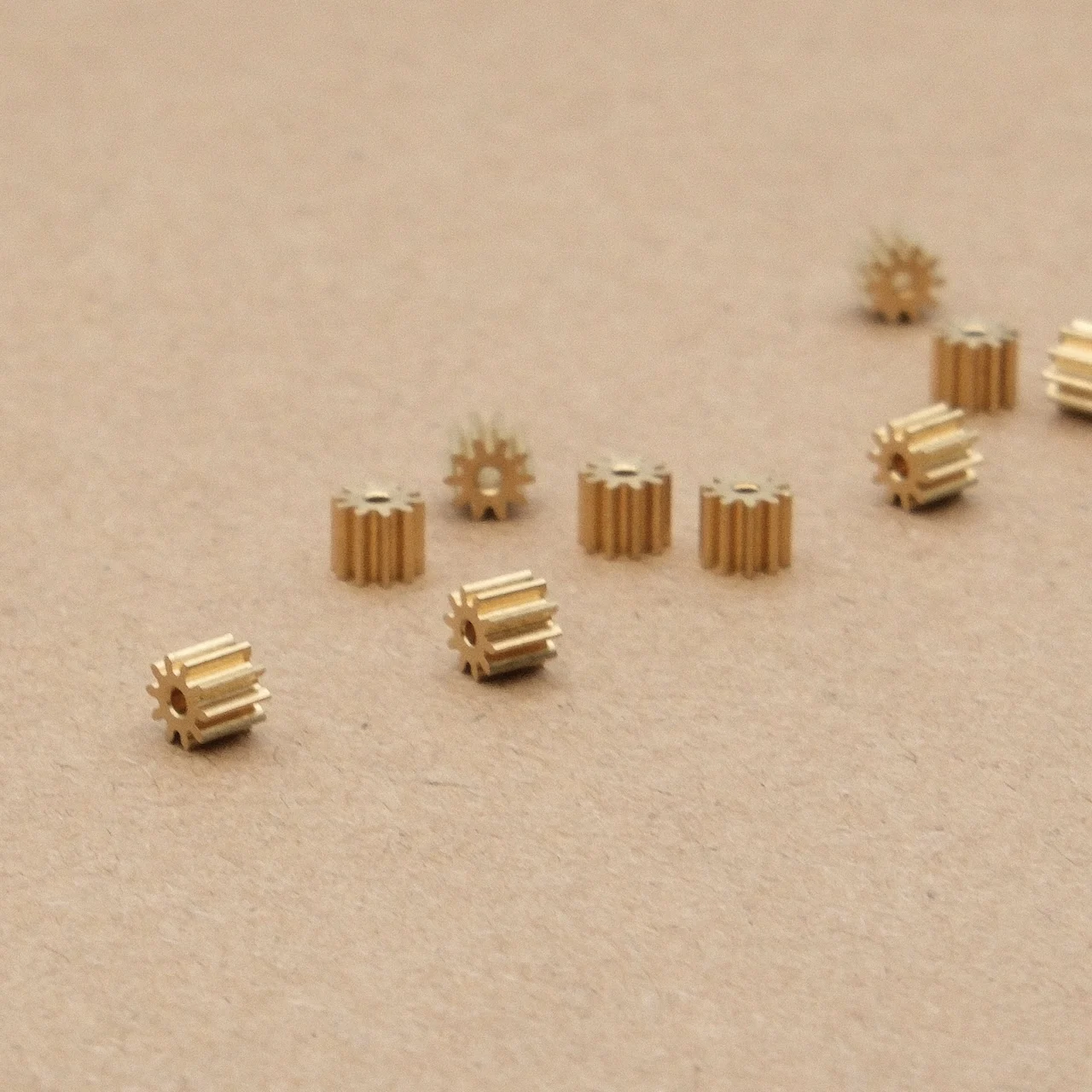 0.3M 10 Teeth Metal Copper Gear DIY Remote Control Model Motor Tool for Camera Zoom Robot Joint Power Transmission