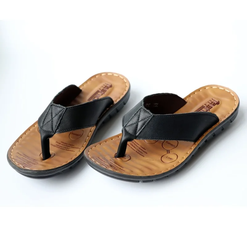 2023 Shoes Leather Men\'s Flip Flops Shoes Outdoor Beach Casual Flat Slippers Trend Flat Non-slip Clip Toe Sandalias Large Size