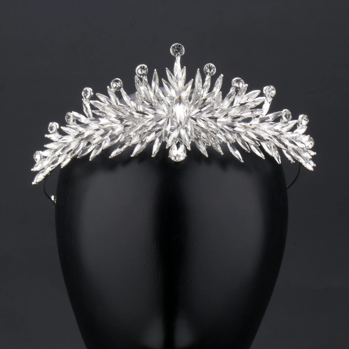 

New multi-layer three-dimensional atmospheric glass crown white wedding dress shape crown European wedding accessories bridal je