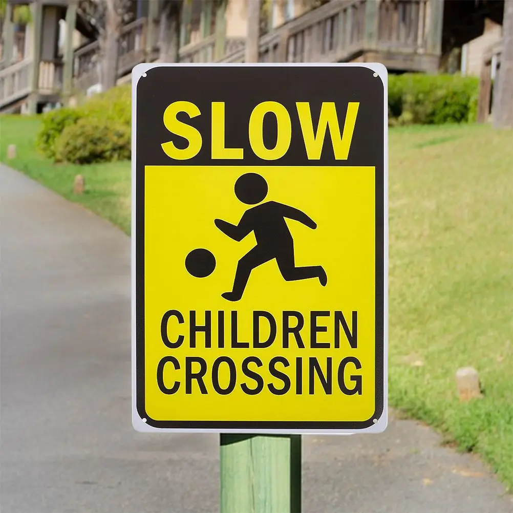 

1pcs Sign Iron Sheet Kids Crossing Slow Down Traffic Street Sign for Neighborhoods Caution Children Playing Outdoor