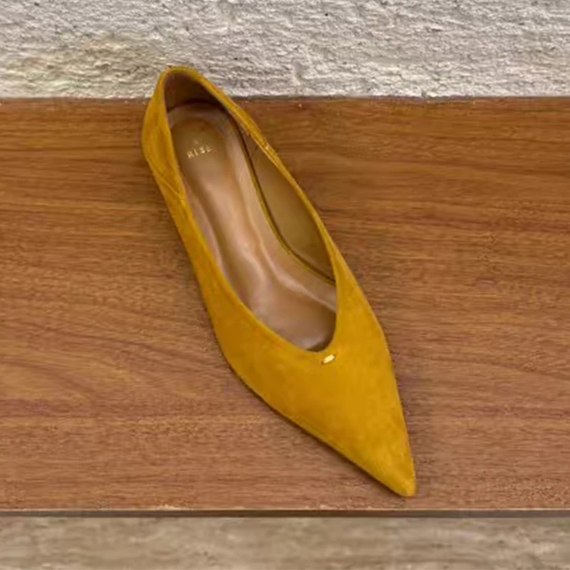 

2026 Pointed Toe Women Loafers Shoes Flats Shallow Fashion Shoes Sexy Autumn Woman Sandals Designer Casual Cozy Chaussure Femme