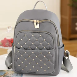 Tasche Multiple zaino da viaggio antifurto Designer di lusso rivetto decorazione borsa 2023 Nylon borse da scuola impermeabili Mochilas