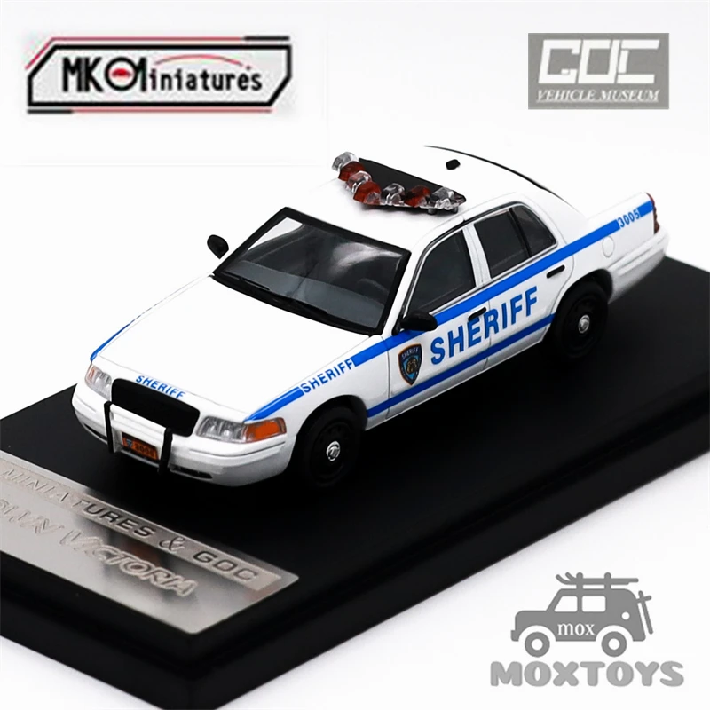 

Миниатюрная модель автомобиля MK Miniatures 1:64 Crown Victoria SHERIFF, белая, из литого металла