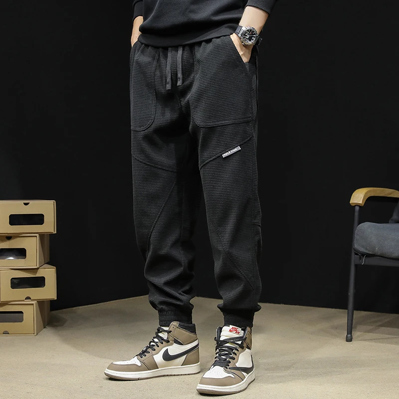 

Вельветовые мужские повседневные брюки свободного покроя в Корейском стиле, зима-осень, модные универсальные брюки большого размера, рабочая одежда с манжетами