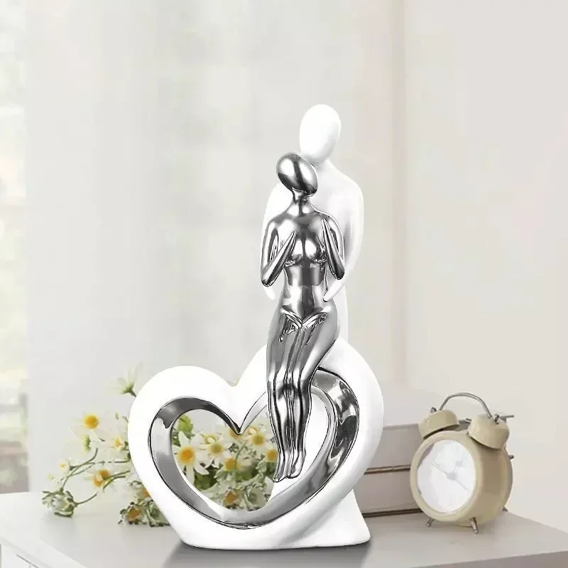 

Male and female couples creative ceramic decorations, household figures, wine cabinet crafts, modern electroplating, living