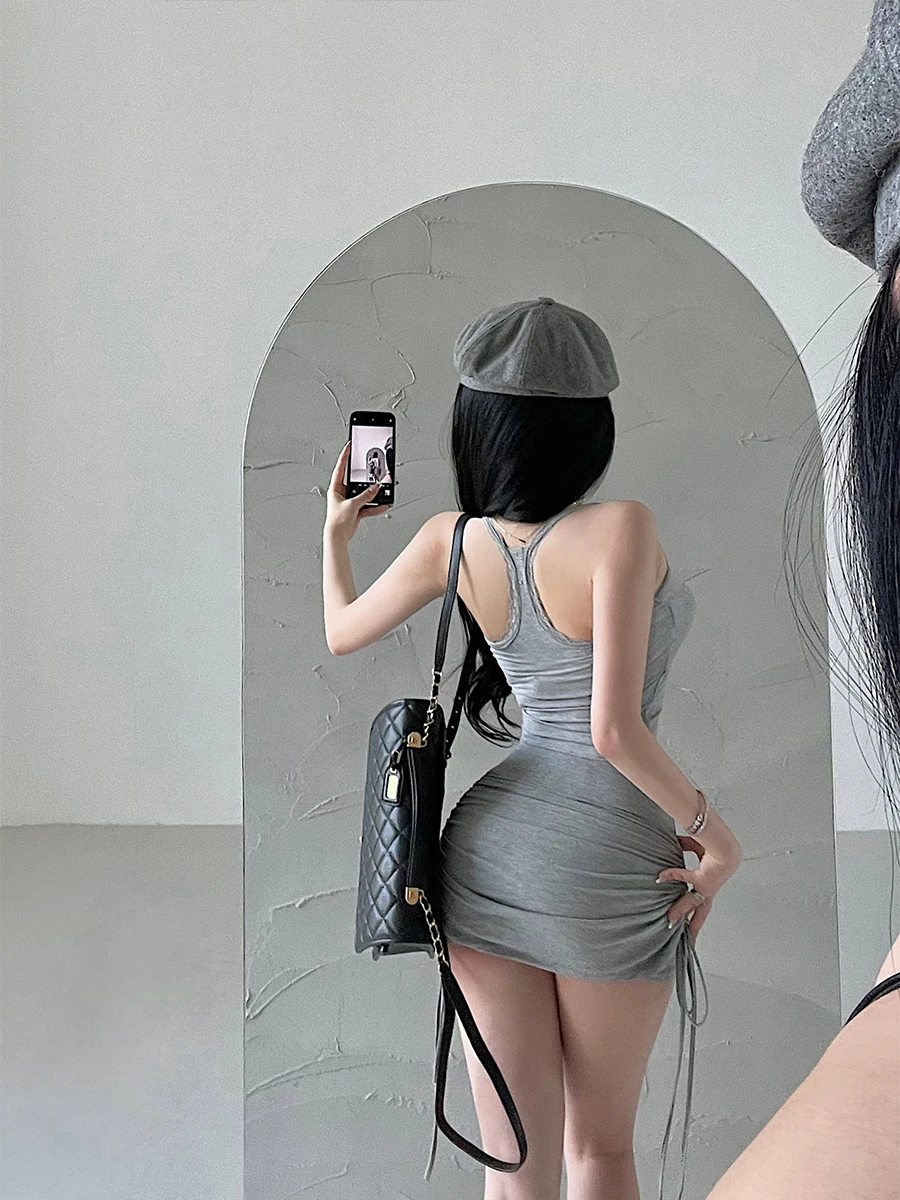 Young Girl Day Pure Desire Sexy Slim Fit Lace Trim Built-In Chest Pad Work Number Beautiful Back Strap Vest Cotton Summer 2024