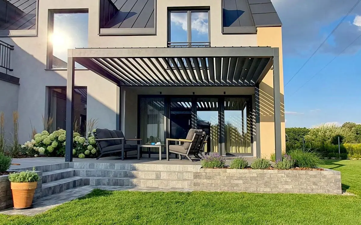 

Patio Sun Shelter Outdoor Furniture Set Bioclimatique Pergolas Modern Manual Louvered Classic Gazebo Aluminum Outdoor Pergola