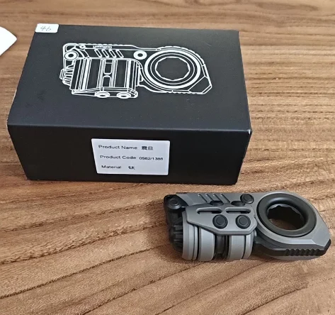 

USED EDC Titanium Aurora Gobiger EDC Stress Relief Toy