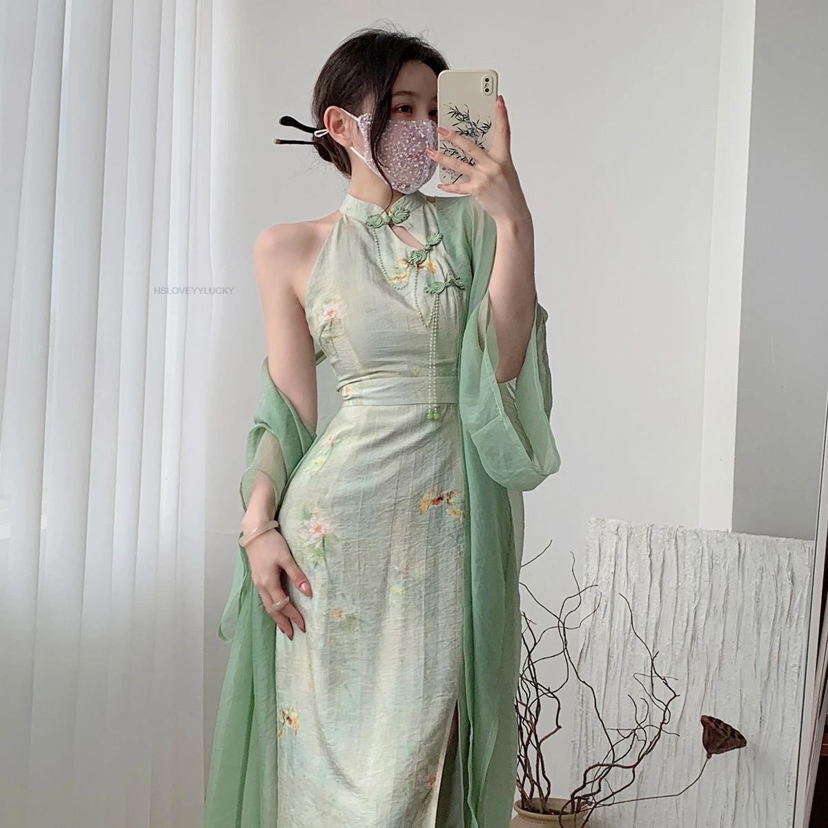 New Sleeveless Halter Green Cheongsam Modified Dress Young Elegant Girl Women Green Cheongsam Dress Women Daily Sexy Qipao