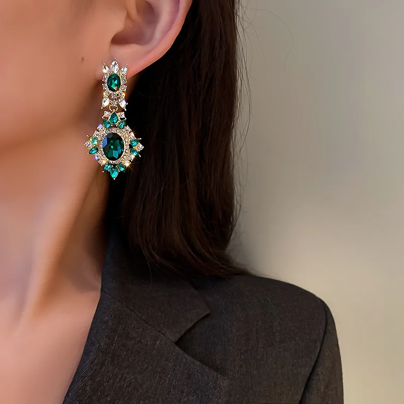 الرجعية المعادن الشعور تقليد اللؤلؤ دوامة زهرة بتلات مزاجه المتخصصة الراقية الأقراط إبرة الفضة