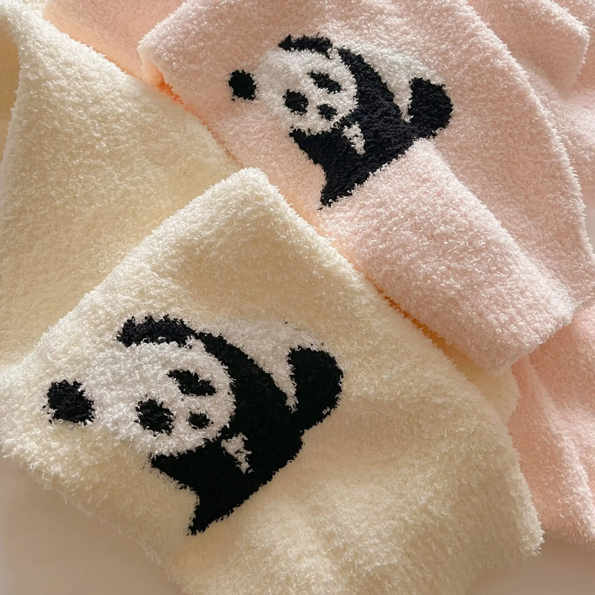 Tweedelige set Zoete schattige cartoon Panda Winter Dikke pluche Vrouwelijke pyjama Nachtkleding Flanel Fleece Loungewear Pijamas Homewear