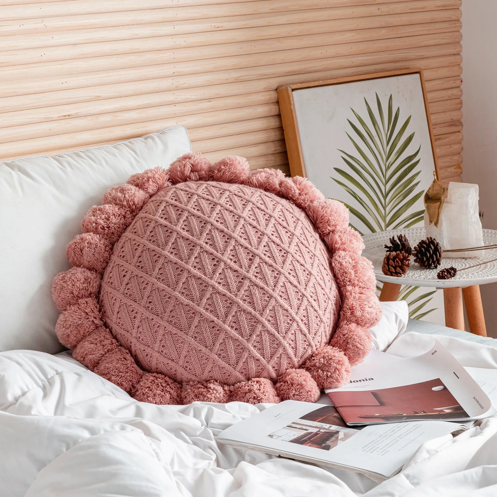 Hand-knitted Round Cute Throw Pillow Detachable and Washable Fat Wool Ball Decorating Cushion for Camping with Pillow Core