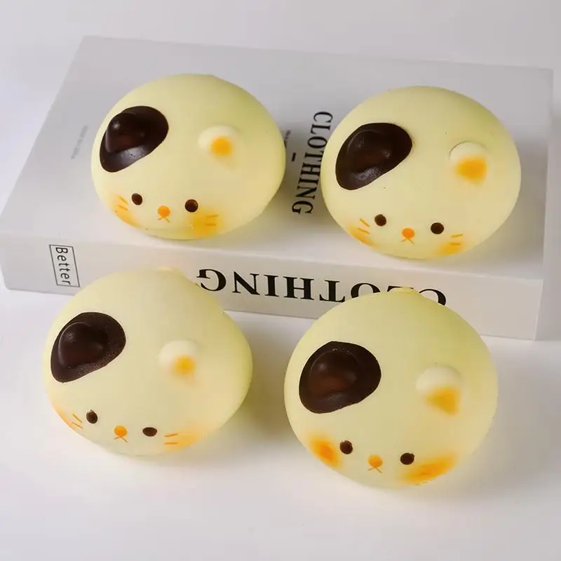 Slow Rebound Wet Soft Simulation Bread, Creative, Cute, Kneaded, Happy, Stress Relieving, Venting Desktop Ornament