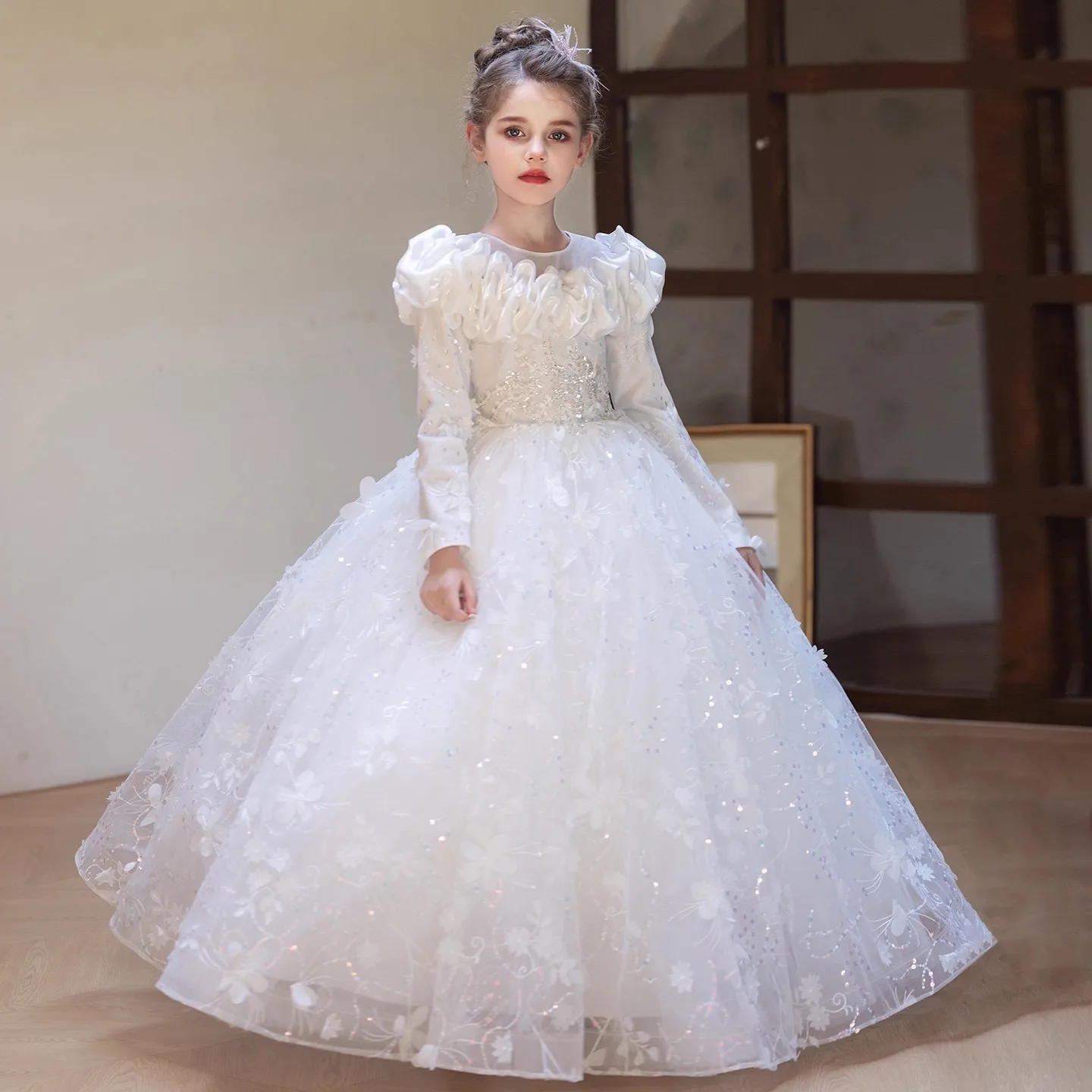 

White high-end light luxury niche children's birthday princess dress flower girl wedding girl host dress dress