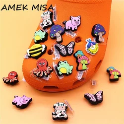 Original 1pcs Super Cute Little Animals PVC Shoe Buckle Decorations Frog Pig Butterflie Shape Clog Charms Best Gift for Kids