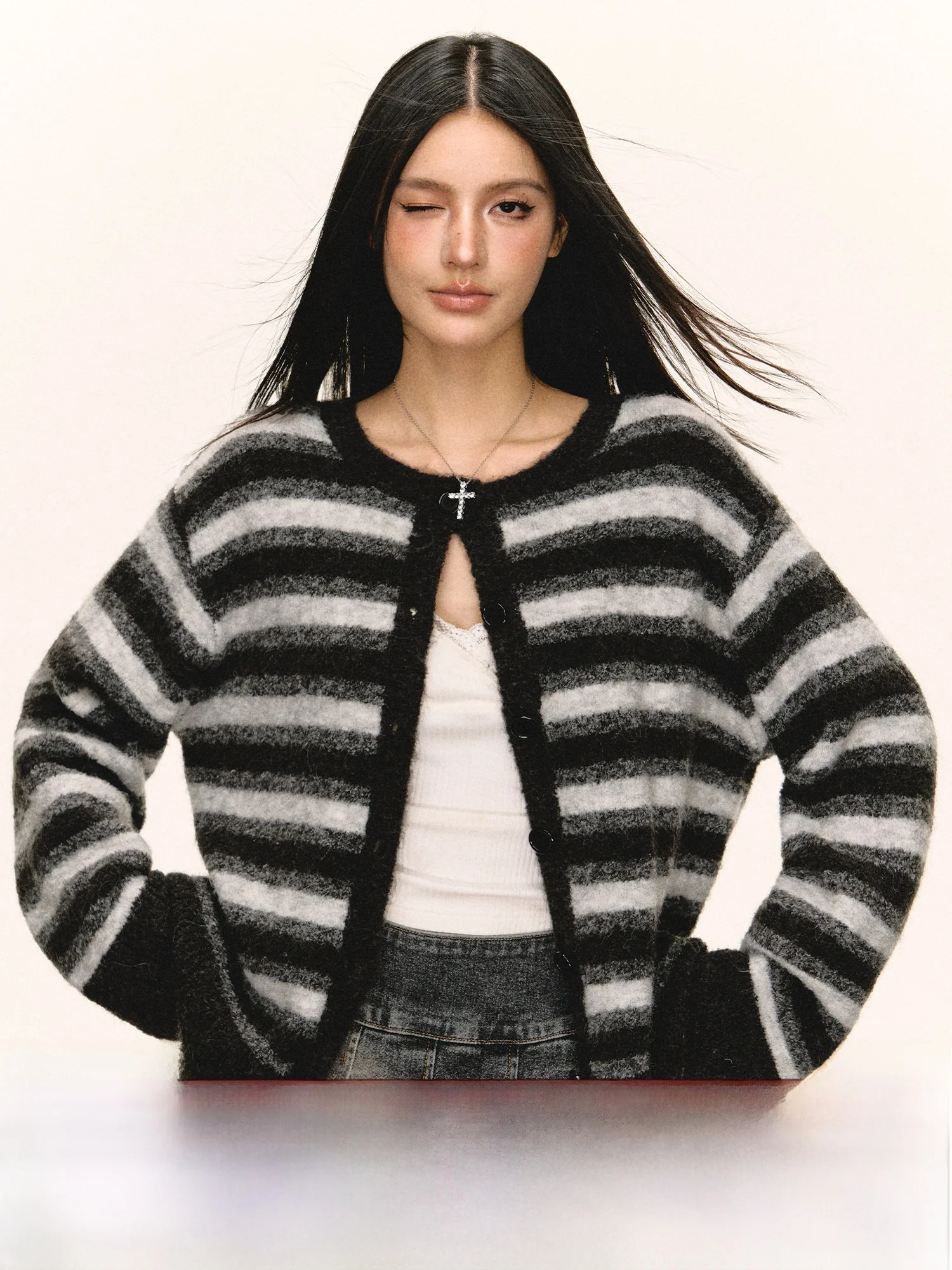 

Кардиган женский Ariseism в американском ретро-стиле, в полоску, круглый вырез, без застежки, осенне-зимний, новый, свободный крой, длинный рукав, уличная одежда